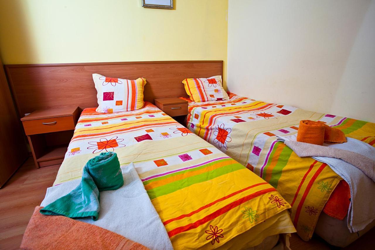 Familly Hotel Randevu Kranevo Exteriér fotografie